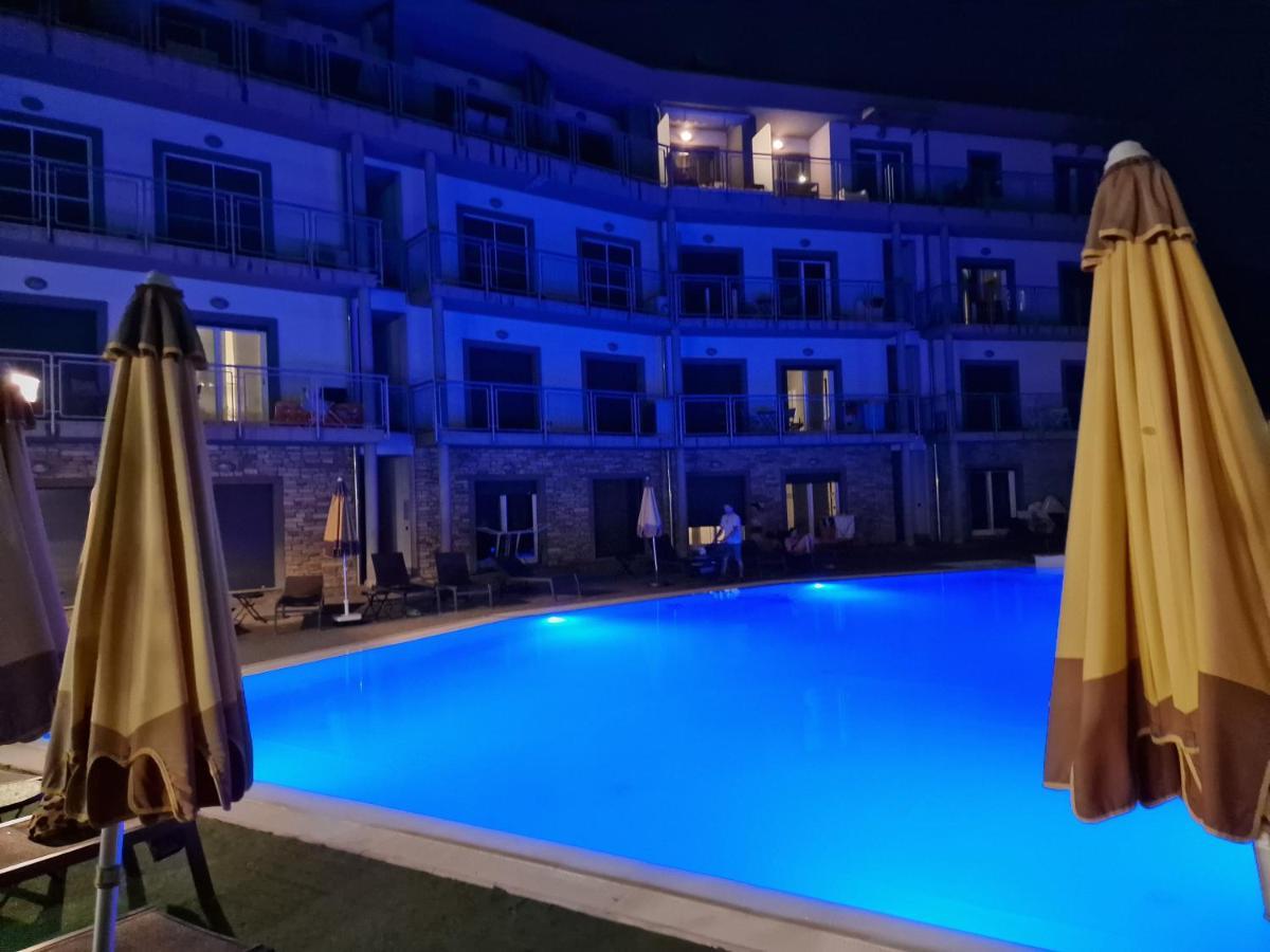 Hotel Residence Alessandra Domaso Ngoại thất bức ảnh