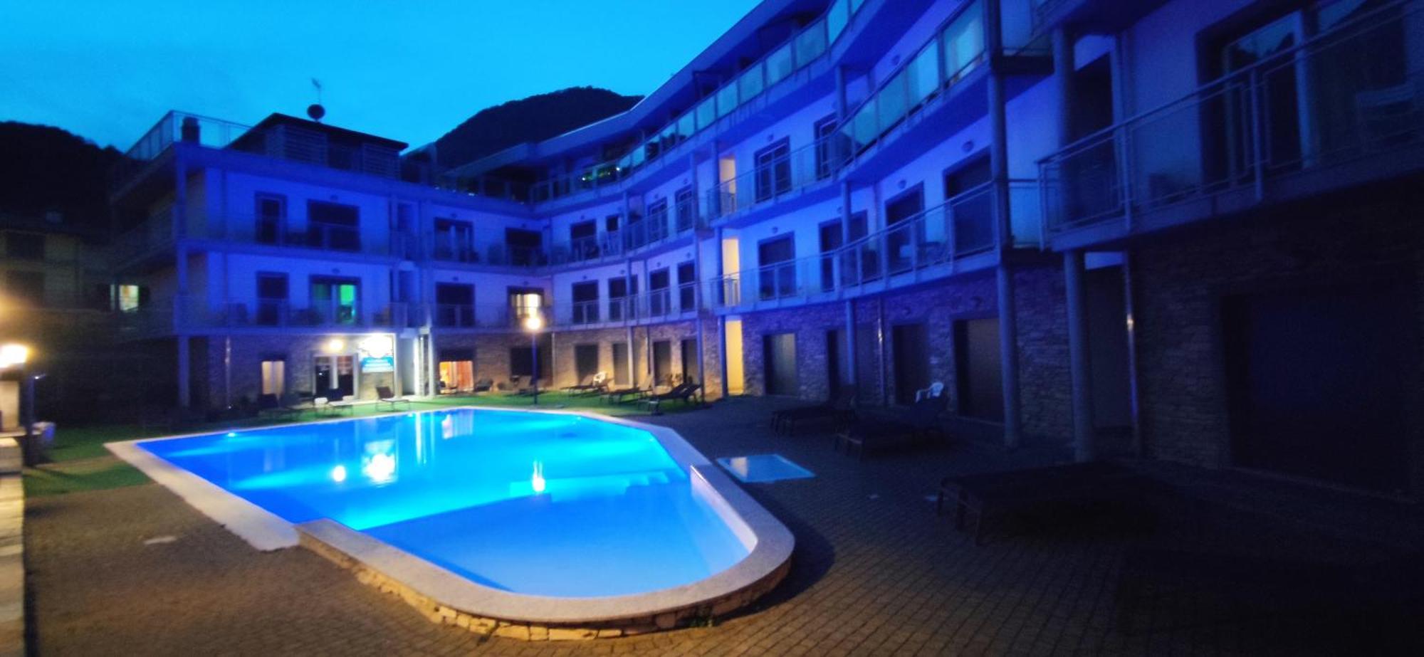 Hotel Residence Alessandra Domaso Ngoại thất bức ảnh